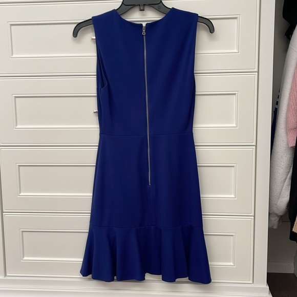 alice + olivia peplum hem mini dress Size 0 US - Picture 4 of 7